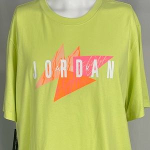 NWT Size XL Jordan Standard Fit Cotton Graphic T-shirt Fluorescent Yellow